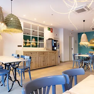 2* Pensionat Yomo Bcn Port
