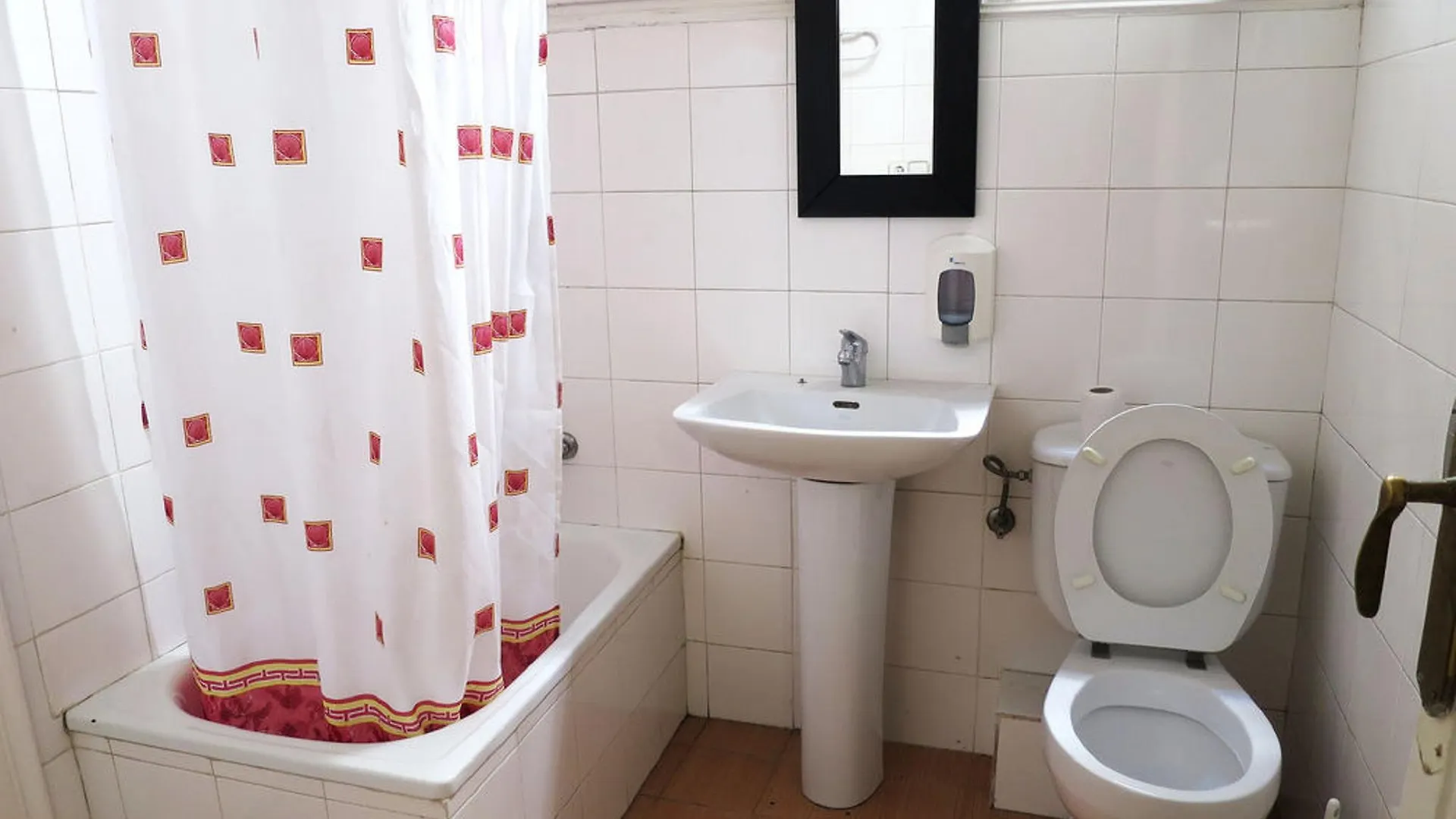 Pensionat Hostal Balmes Centro Barcelona