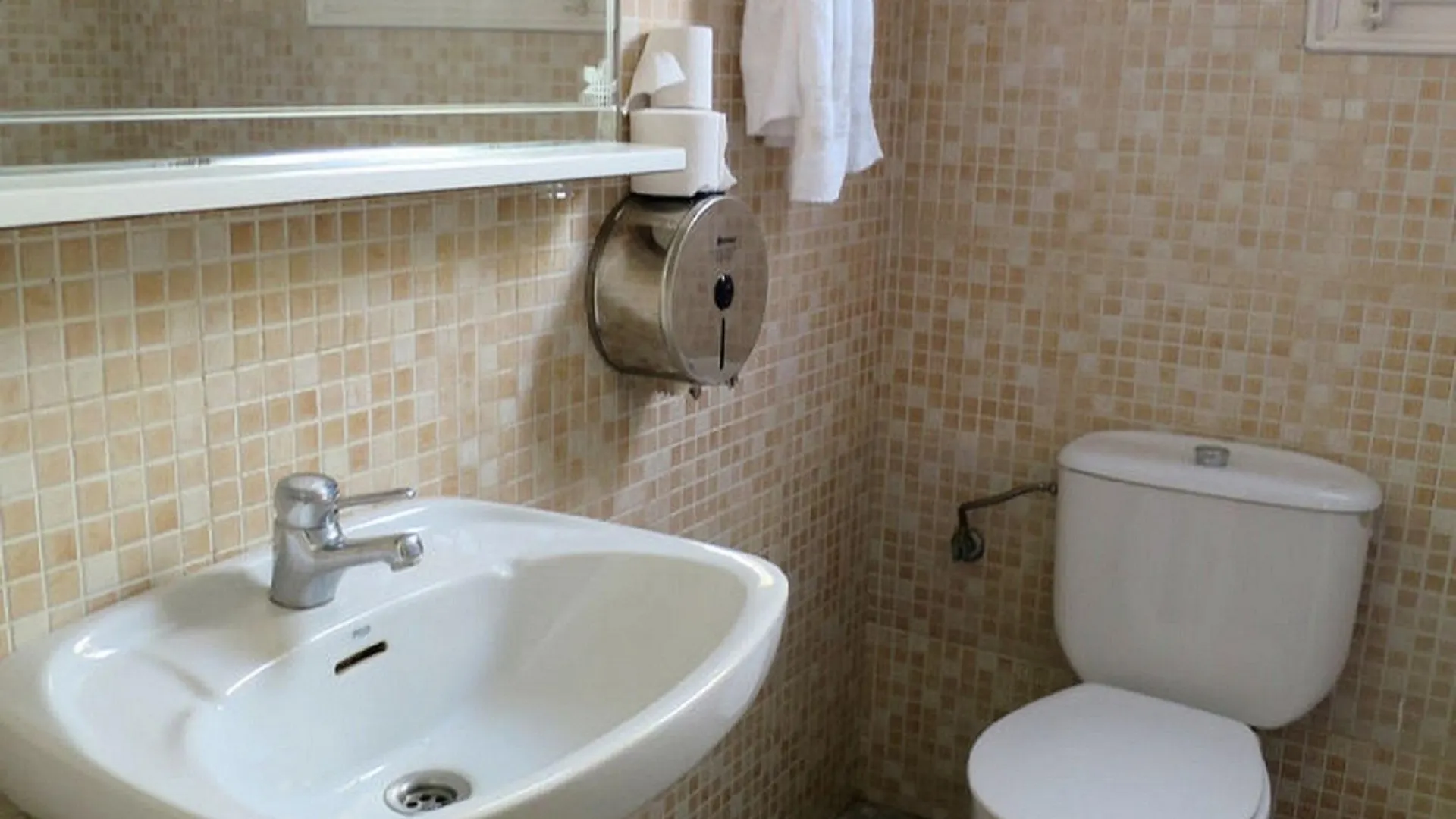 Hostal Balmes Centro Barcelona Spanien
