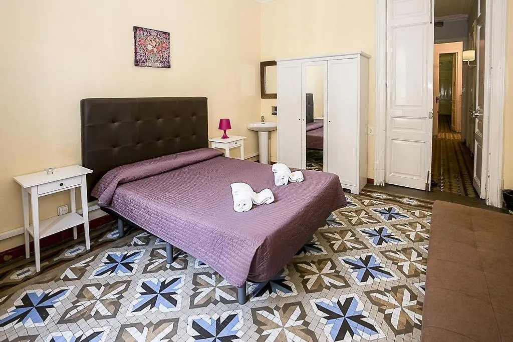 Maison d'hôtes Hostal Balmes Centro Barcelone